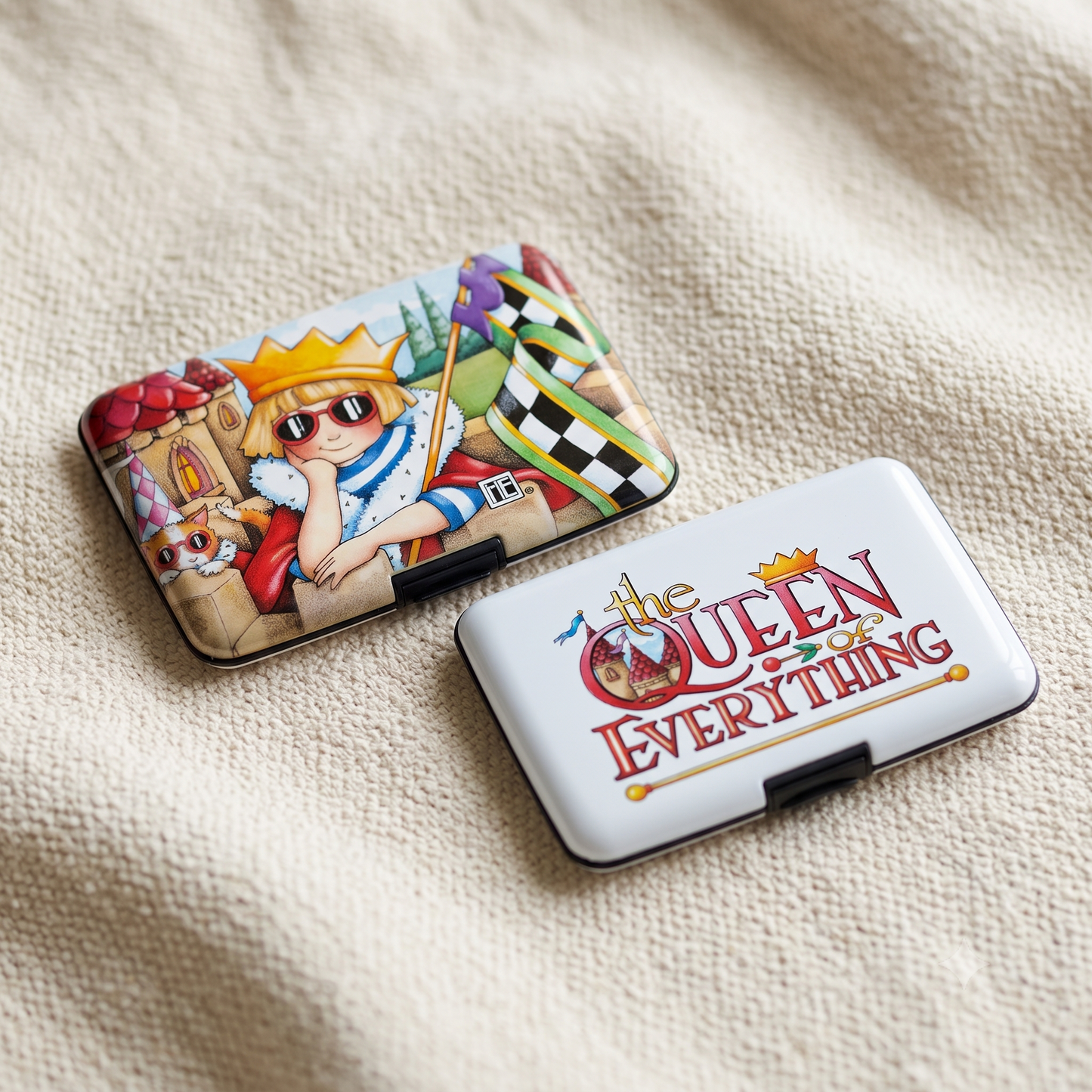Mary Engelbreit Queen of Everything RFID armored wallet, additional view