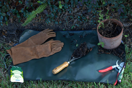 The Ultimate Gardenerโs Potting Mat