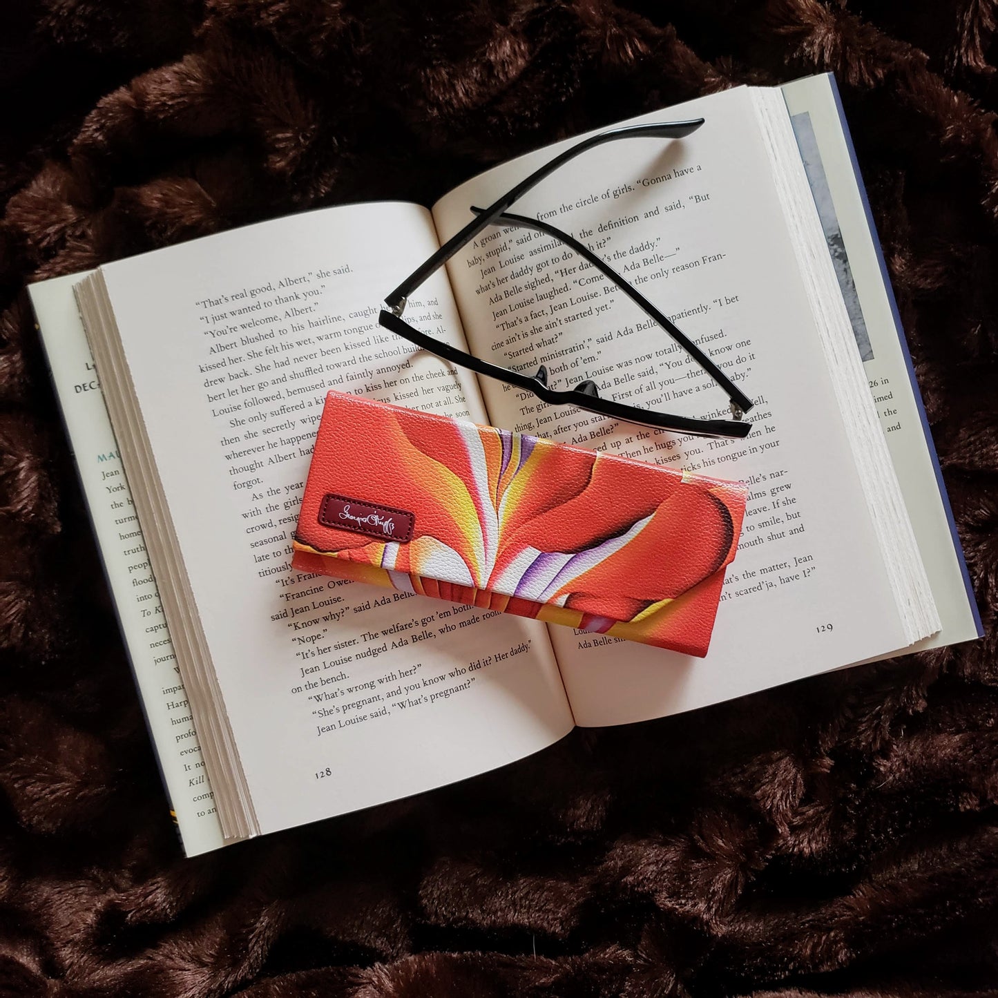 Georgia O'Keeffe Red Canna Eyeglass & Sunglasses Case