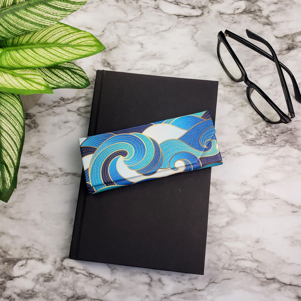 Enameled Wave Eyeglass & Sunglasses Case