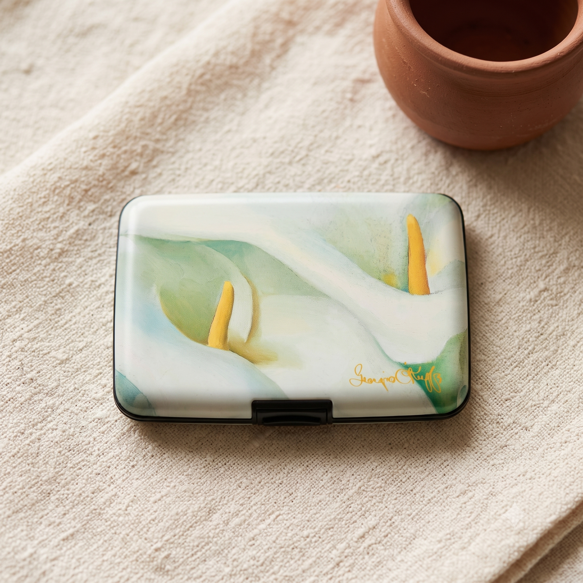 Georgia O'Keeffe Calla Lilies RFID armored wallet, additional view