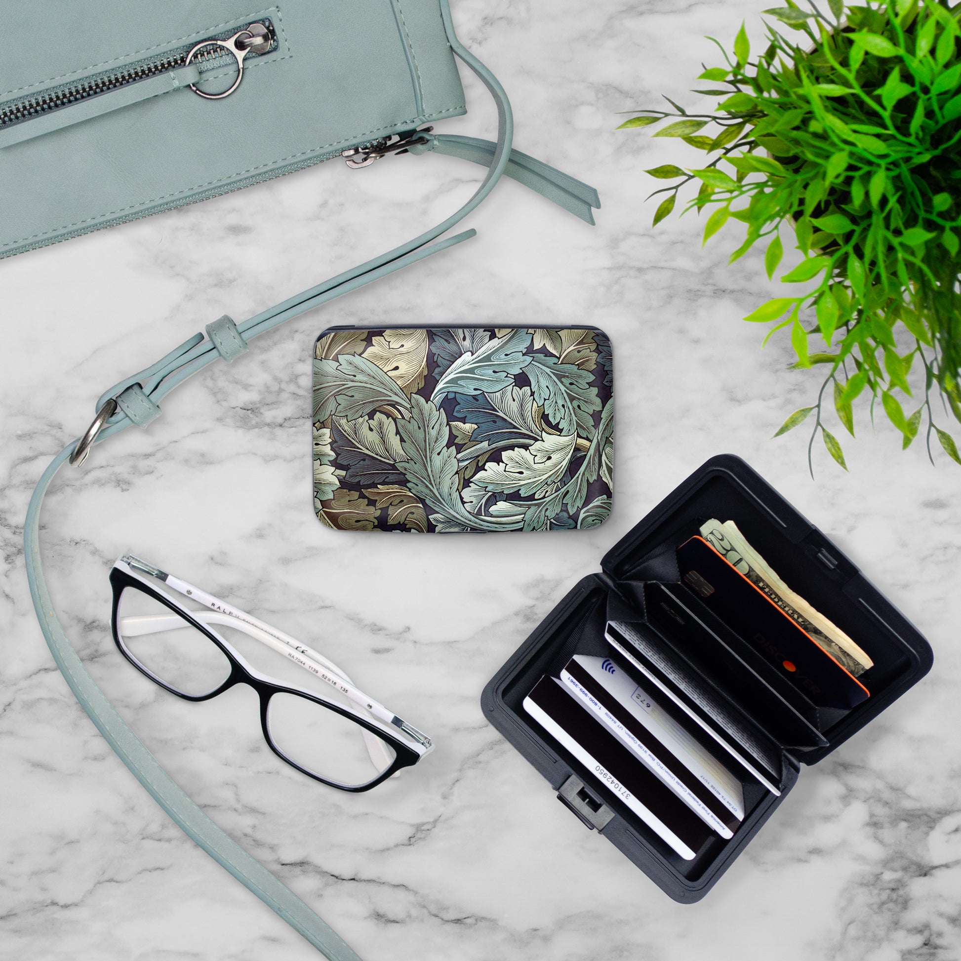 William Morris Acanthus RFID Armored Wallet