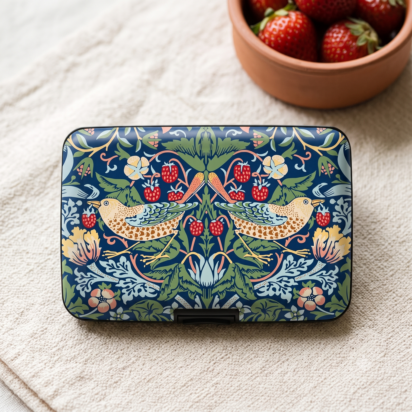 William Morris Strawberry Thief RFID armored wallet, additional view