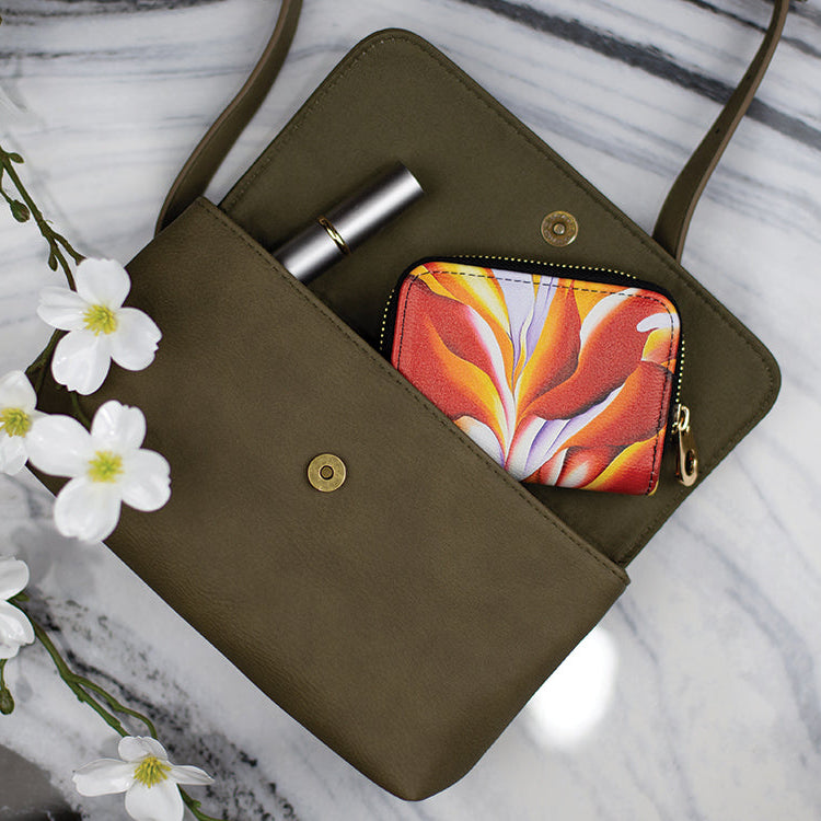 Georgia O'Keeffe Red Canna RFID Zipper Wallet