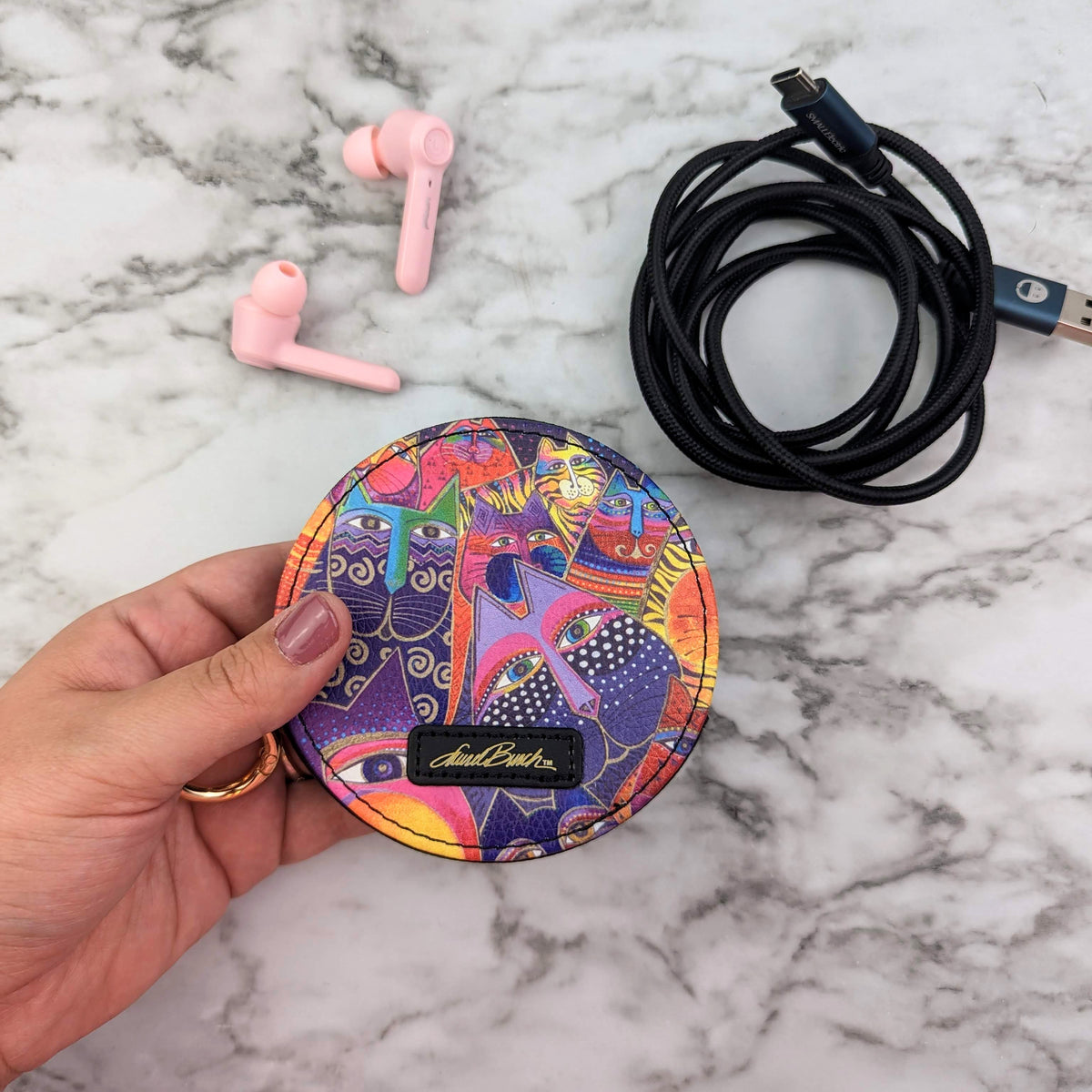 Laurel Burch Fantasticats Round Zipper Case