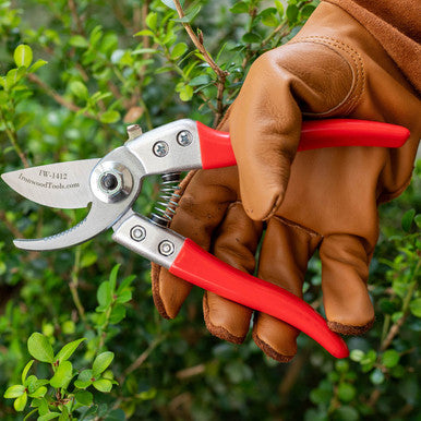 8-Inch Quick Release Bypass Pruner: Precision, Comfort, and Durability