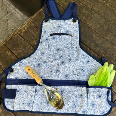Floral Pattern Garden Apron - Stylish and Practical Gardening Apron