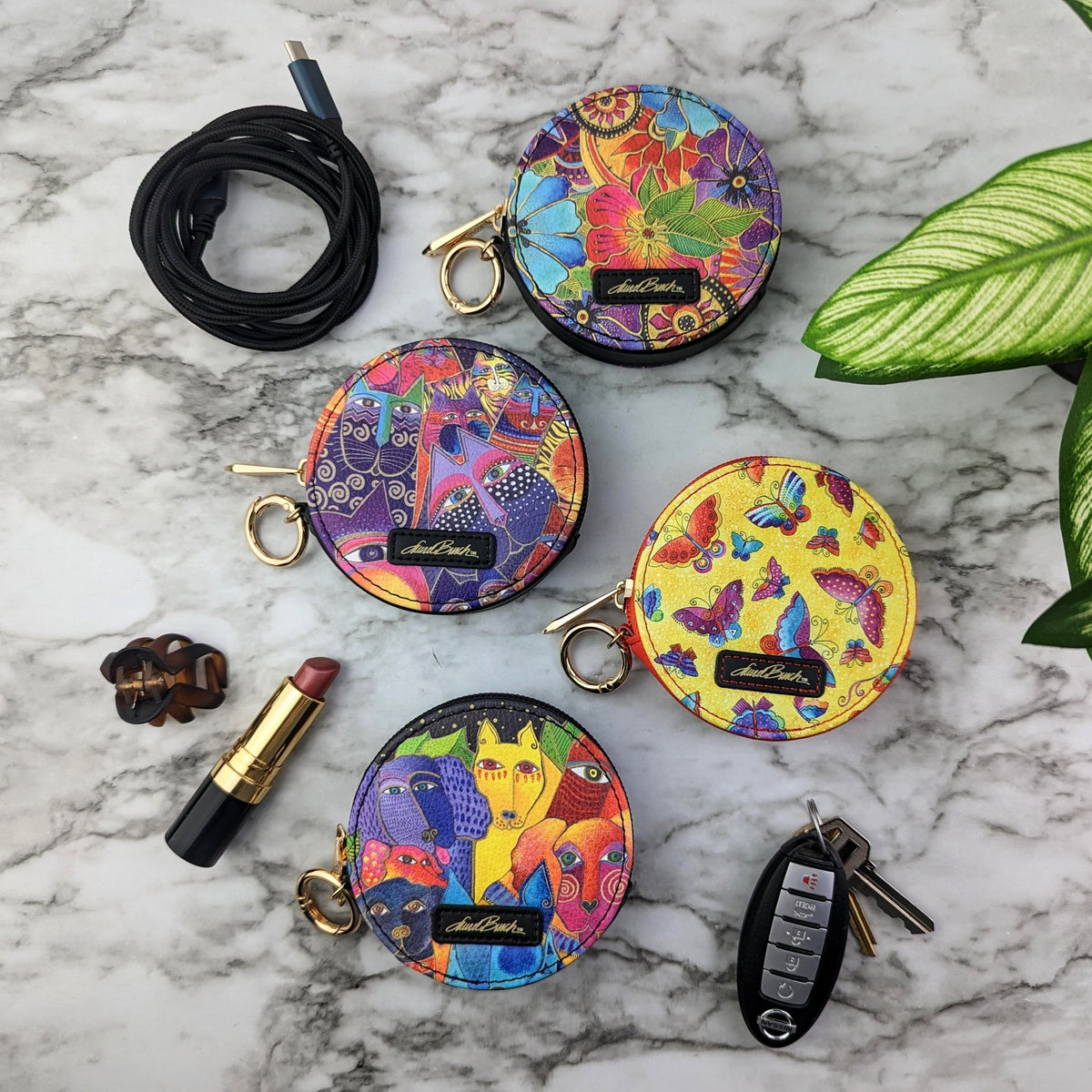 Laurel Burch Fantasticats Round Zipper Case