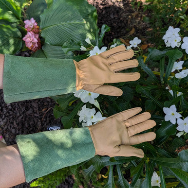 Deluxe Rose Pros Gardening Gloves - Superior Protection & Comfort for Thorny Tasks