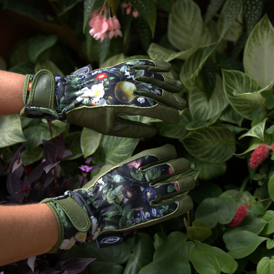 Verdant Bloom Gardening Gloves