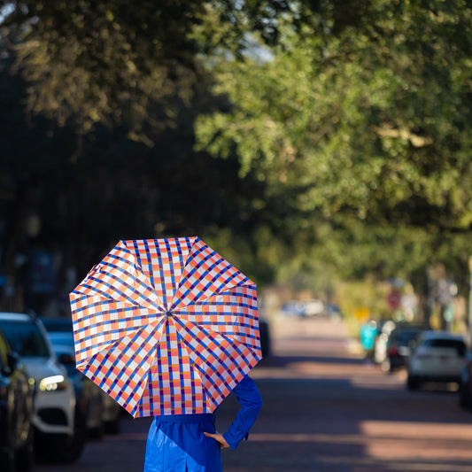 Vinrella Umbrella in a Bottle - Checkers — lifestyle